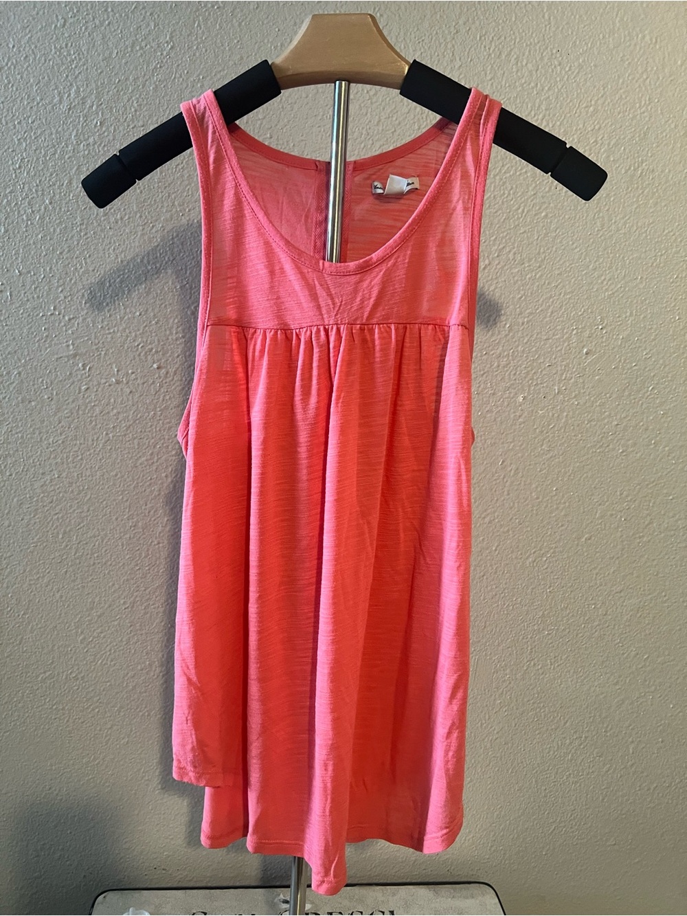 American Eagle Outfitters Coral Pink Gathered zipper back Tank Top